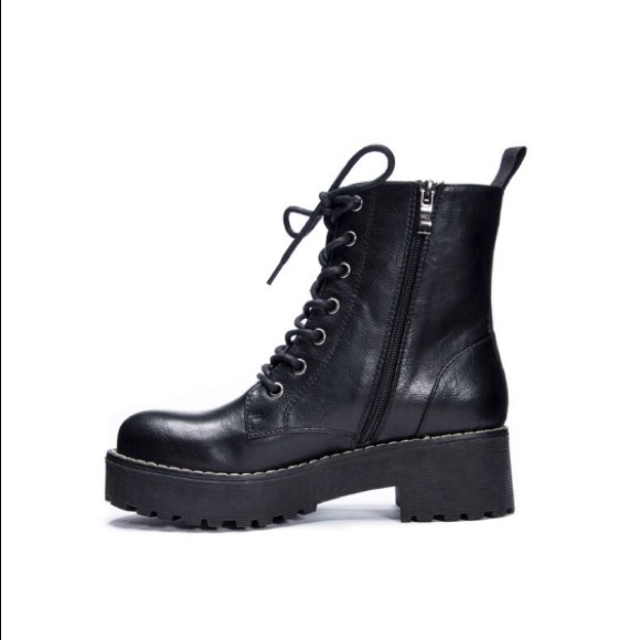 Dirty Laundry | Moore Platform Combat Boot - Picture 6 of 16